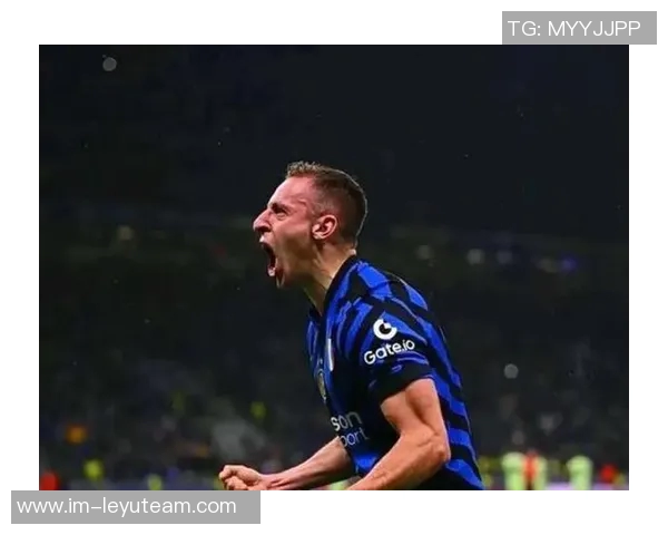 弗拉泰西考虑加拉塔萨雷报价或将加盟土超联赛 弗拉泰西考虑加拉塔萨雷报价或将加盟土超联赛